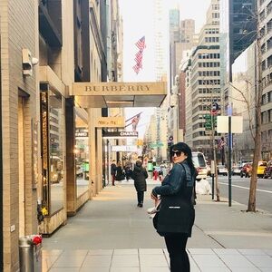 Meet your Posher, Corina